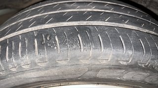 Used 2021 honda Amaze 1.2 S i-VTEC Petrol Manual tyres RIGHT REAR TYRE TREAD VIEW