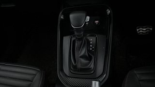 Used 2023 Kia Sonet GTX Plus 1.5 AT Diesel Automatic interior GEAR  KNOB VIEW