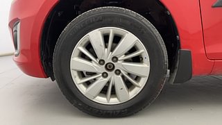 Used 2015 Maruti Suzuki Swift [2011-2017] ZDi Diesel Manual tyres LEFT FRONT TYRE RIM VIEW