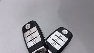 Used 2021 Kia Sonet GTX Plus 1.0 iMT Petrol Manual extra CAR KEY VIEW