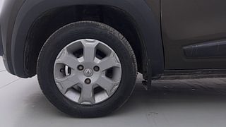 Used 2018 Renault Kwid [2017-2019] CLIMBER 1.0 AMT Petrol Automatic tyres LEFT FRONT TYRE RIM VIEW