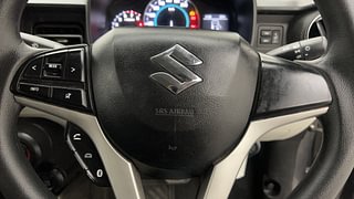 Used 2019 Maruti Suzuki Ignis [2017-2020] Delta AMT Petrol Petrol Automatic top_features Steering mounted controls