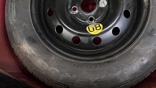 Used 2015 Maruti Suzuki Swift [2011-2017] ZDi Diesel Manual tyres SPARE TYRE VIEW