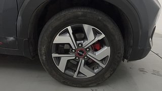 Used 2023 Kia Sonet GTX Plus 1.5 AT Diesel Automatic tyres RIGHT FRONT TYRE RIM VIEW