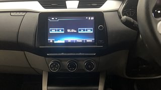 Used 2020 Renault Triber RXZ Petrol Manual interior MUSIC SYSTEM & AC CONTROL VIEW