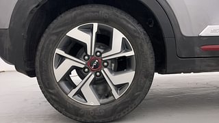 Used 2021 Kia Sonet GTX Plus 1.0 iMT Petrol Manual tyres RIGHT REAR TYRE RIM VIEW