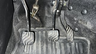 Used 2020 Renault Triber RXZ Petrol Manual interior PEDALS VIEW