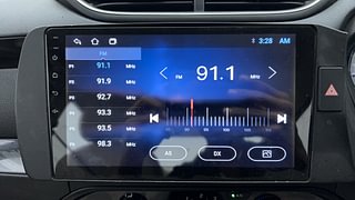 Used 2021 honda Amaze 1.2 S i-VTEC Petrol Manual top_features Integrated (in-dash) music system