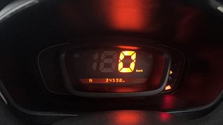 Used 2018 Renault Kwid [2017-2019] CLIMBER 1.0 AMT Petrol Automatic interior CLUSTERMETER VIEW