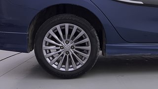 Used 2018 Maruti Suzuki Ciaz S Petrol Petrol Manual tyres RIGHT REAR TYRE RIM VIEW