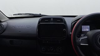Used 2022 Renault Kwid 1.0 RXT AMT SCE Petrol Automatic interior MUSIC SYSTEM & AC CONTROL VIEW