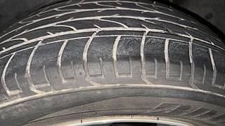 Used 2017 Hyundai Creta [2015-2018] 1.6 SX Plus Auto Petrol Petrol Automatic tyres LEFT REAR TYRE TREAD VIEW