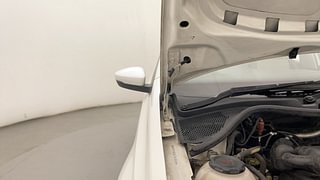 Used 2019 Volkswagen Polo [2018-2022] Comfortline 1.0L (P) Petrol Manual engine ENGINE RIGHT SIDE HINGE & APRON VIEW