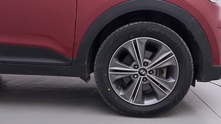 Used 2016 Hyundai Creta [2015-2018] 1.6 SX Plus Auto Diesel Automatic tyres RIGHT FRONT TYRE RIM VIEW