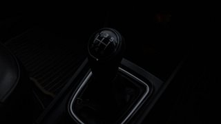 Used 2018 Maruti Suzuki Ciaz S Petrol Petrol Manual interior GEAR  KNOB VIEW