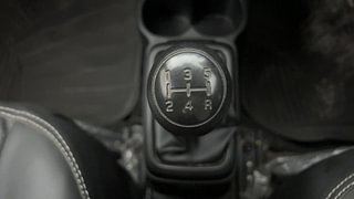 Used 2022 Maruti Suzuki S-Presso VXI Opt CNG Petrol+cng Manual interior GEAR  KNOB VIEW