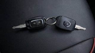 Used 2022 Renault Kwid 1.0 RXT AMT SCE Petrol Automatic extra CAR KEY VIEW
