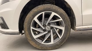Used 2019 Volkswagen Polo [2018-2022] Comfortline 1.0L (P) Petrol Manual tyres LEFT FRONT TYRE RIM VIEW