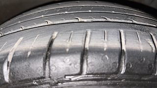 Used 2018 Maruti Suzuki Ciaz S Petrol Petrol Manual tyres RIGHT FRONT TYRE TREAD VIEW