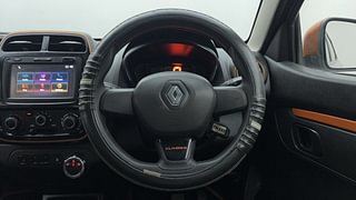 Used 2018 Renault Kwid [2017-2019] CLIMBER 1.0 AMT Petrol Automatic top_features Leather-wrapped steering wheel