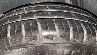 Used 2022 Renault Kwid 1.0 RXT AMT SCE Petrol Automatic tyres RIGHT REAR TYRE TREAD VIEW