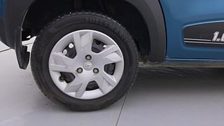 Used 2022 Renault Kwid 1.0 RXT AMT SCE Petrol Automatic tyres RIGHT REAR TYRE RIM VIEW