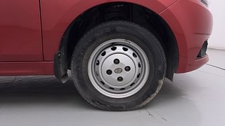 Used 2019 Tata Tiago [2016-2020] Revotron XM Petrol Manual tyres RIGHT FRONT TYRE RIM VIEW