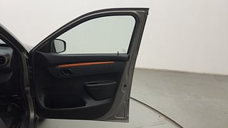 Used 2018 Renault Kwid [2017-2019] CLIMBER 1.0 AMT Petrol Automatic interior RIGHT FRONT DOOR OPEN VIEW