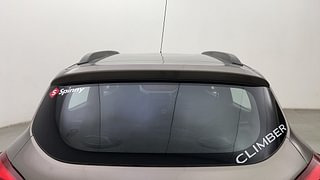 Used 2018 Renault Kwid [2017-2019] CLIMBER 1.0 AMT Petrol Automatic exterior BACK WINDSHIELD VIEW