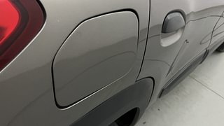 Used 2018 Renault Kwid [2017-2019] CLIMBER 1.0 AMT Petrol Automatic dents MINOR DENT