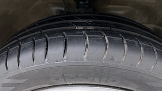 Used 2018 Maruti Suzuki Wagon R 1.0 [2010-2019] VXi Petrol Manual tyres RIGHT FRONT TYRE TREAD VIEW