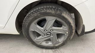 Used 2020 Hyundai Verna SX IVT Petrol Petrol Automatic tyres LEFT REAR TYRE RIM VIEW