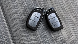 Used 2022 Hyundai Aura SX Plus 1.2 AMT Petrol Petrol Automatic extra CAR KEY VIEW