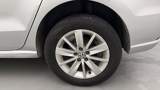 Used 2017 Volkswagen Ameo [2016-2020] Highline1.2L (P) Petrol Manual tyres LEFT REAR TYRE RIM VIEW