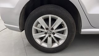Used 2017 Volkswagen Ameo [2016-2020] Highline1.2L (P) Petrol Manual tyres RIGHT REAR TYRE RIM VIEW