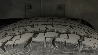 Used 2017 Mahindra TUV300 [2015-2020] T6 Plus Diesel Manual tyres LEFT REAR TYRE TREAD VIEW