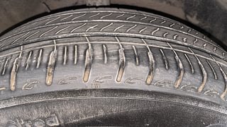 Used 2022 Hyundai Aura SX Plus 1.2 AMT Petrol Petrol Automatic tyres RIGHT FRONT TYRE TREAD VIEW