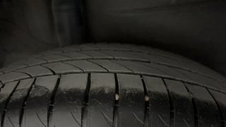 Used 2021 Honda WR-V i-DTEC SV Diesel Manual tyres RIGHT REAR TYRE TREAD VIEW