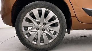 Used 2018 Maruti Suzuki Baleno [2015-2019] Zeta Petrol Petrol Manual tyres RIGHT REAR TYRE RIM VIEW
