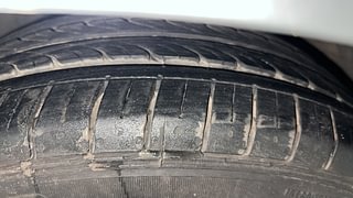 Used 2017 Volkswagen Ameo [2016-2020] Highline1.2L (P) Petrol Manual tyres LEFT FRONT TYRE TREAD VIEW