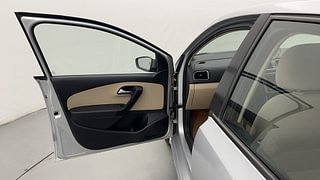 Used 2017 Volkswagen Ameo [2016-2020] Highline1.2L (P) Petrol Manual interior LEFT FRONT DOOR OPEN VIEW