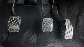 Used 2018 Maruti Suzuki Wagon R 1.0 [2010-2019] VXi Petrol Manual interior PEDALS VIEW