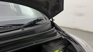 Used 2011 Hyundai i10 magna 1.1 Petrol Manual engine ENGINE LEFT SIDE HINGE & APRON VIEW