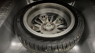 Used 2017 Honda City [2017-2020] ZX CVT Petrol Automatic tyres SPARE TYRE VIEW
