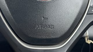Used 2018 Hyundai Elite i20 [2018-2020] Asta 1.2 Petrol Manual top_features Airbags