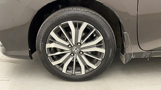 Used 2017 Honda City [2017-2020] ZX CVT Petrol Automatic tyres LEFT FRONT TYRE RIM VIEW