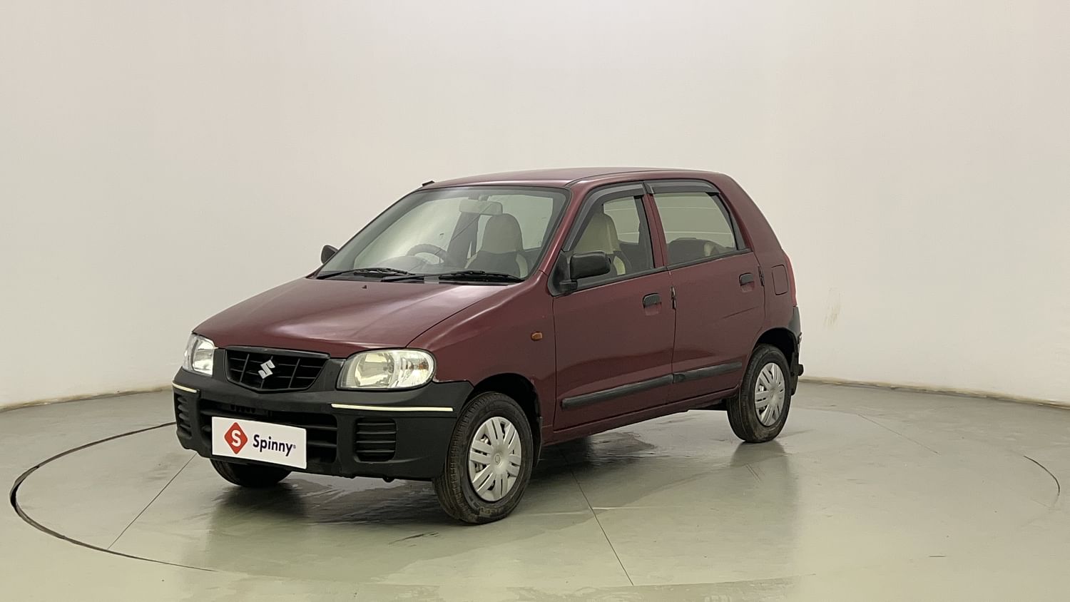 LEFT FRONT CORNER VIEW