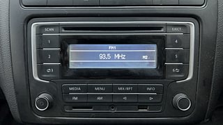 Used 2015 Volkswagen Polo [2015-2019] Comfortline 1.2L (P) Petrol Manual top_features Touch screen infotainment system