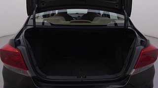 Used 2016 Honda Amaze [2013-2016] 1.2 S i-VTEC Petrol Manual interior DICKY INSIDE VIEW