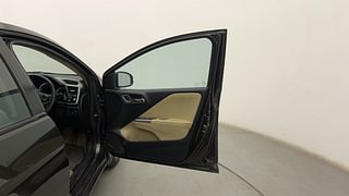 Used 2017 Honda City [2017-2020] ZX CVT Petrol Automatic interior RIGHT FRONT DOOR OPEN VIEW